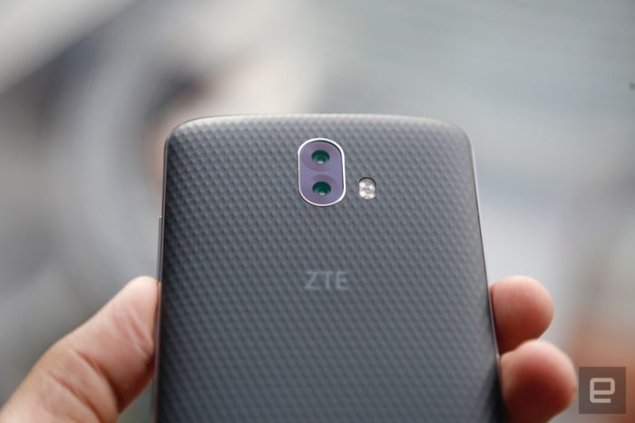 ZTE-Blade-V8-Pro-4-Camera