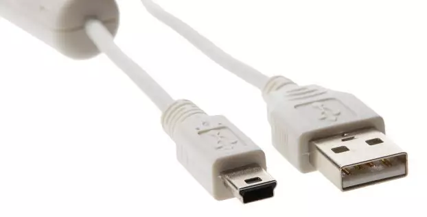 Jenis-Jenis Kabel USB yang Sering Digunakan 2 Kabel USB